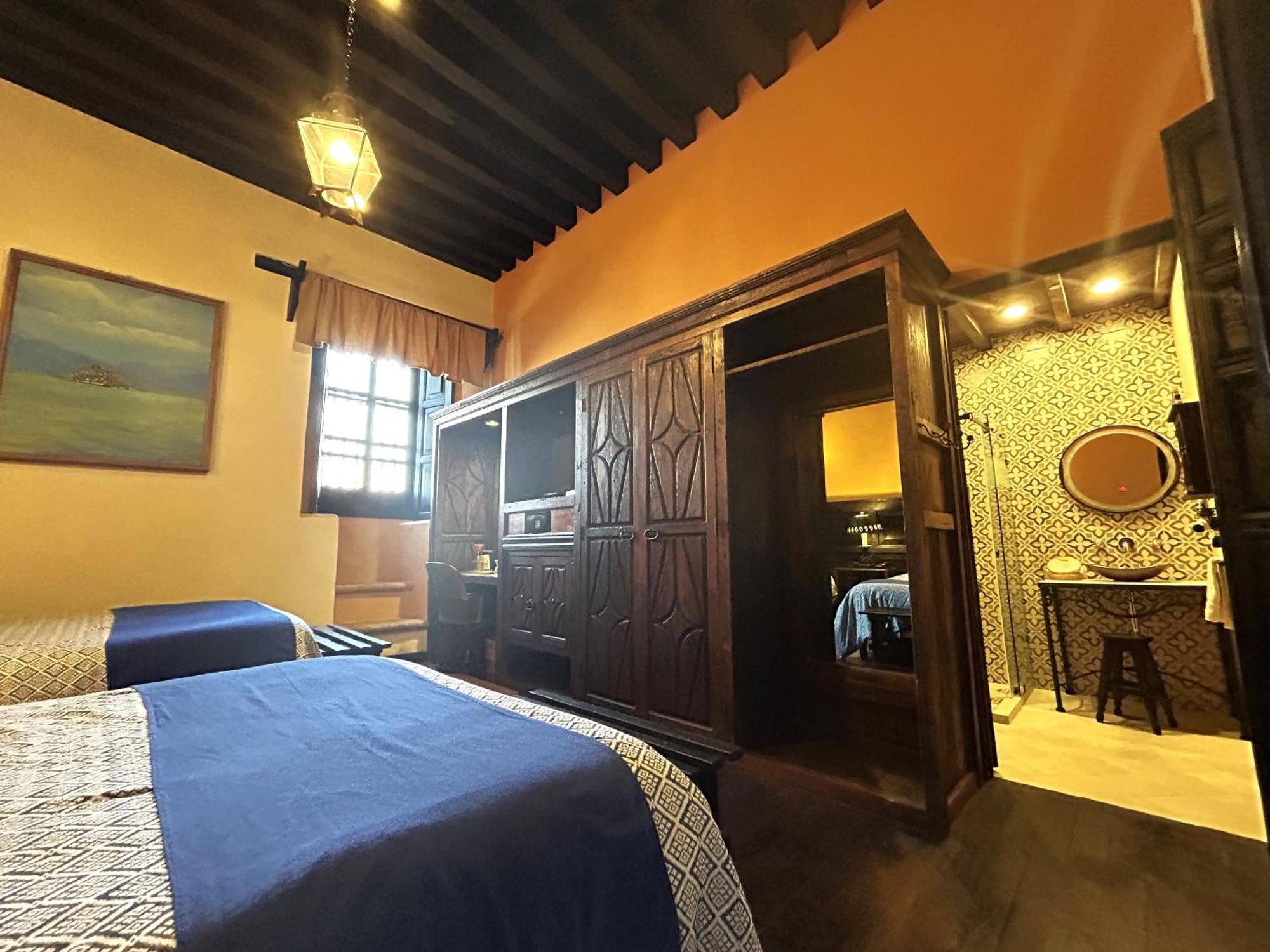Hotel Mansion Iturbe Patzcuaro Luaran gambar