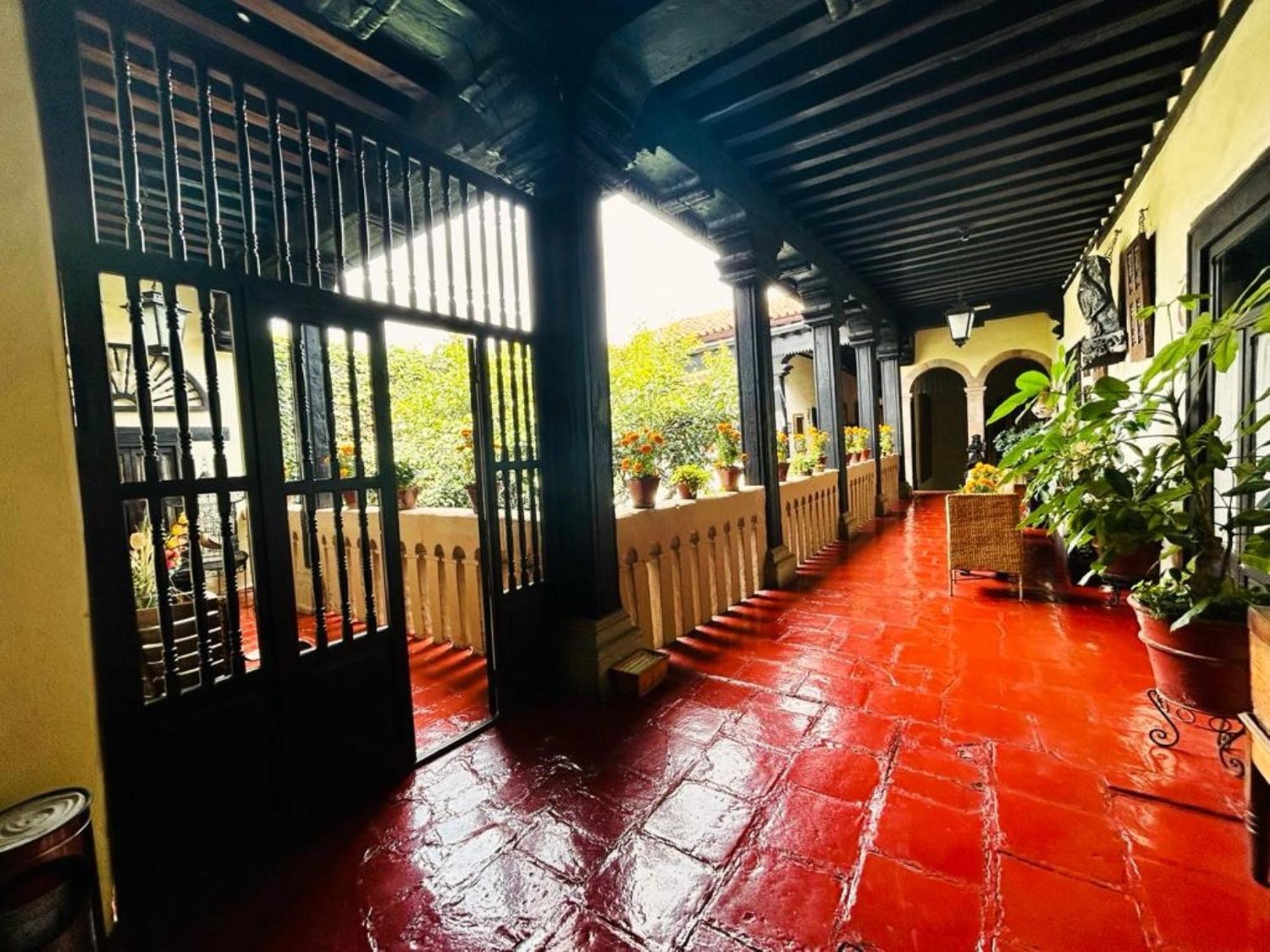 Hotel Mansion Iturbe Patzcuaro Luaran gambar