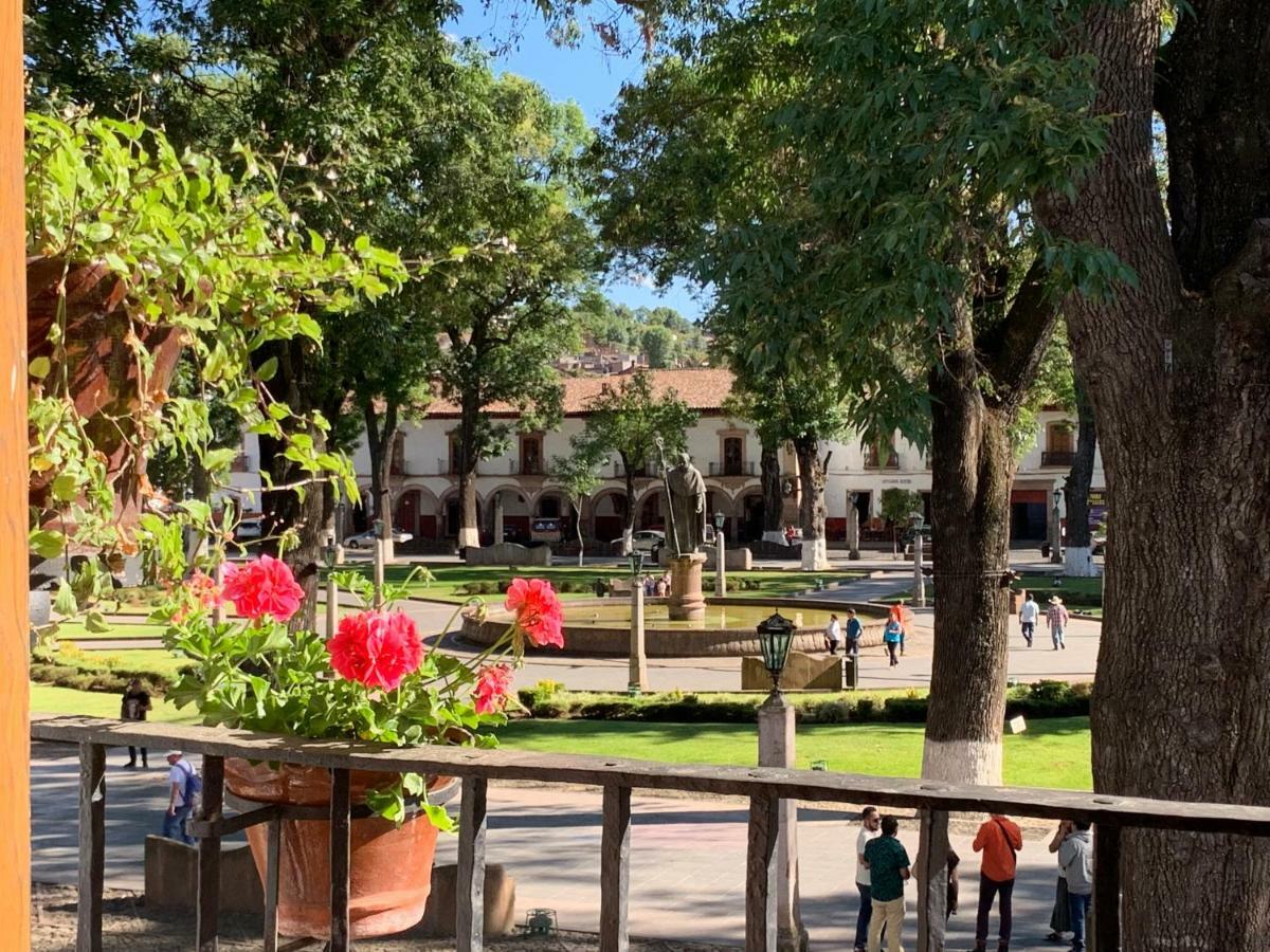 Hotel Mansion Iturbe Patzcuaro Luaran gambar